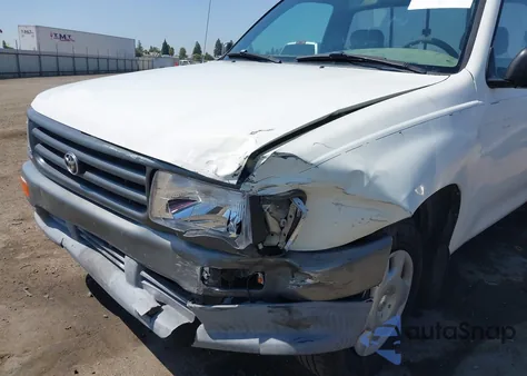 1997 Toyota T100 z USA, uszkodzony, nr VIN JT4JM11D0V0018005